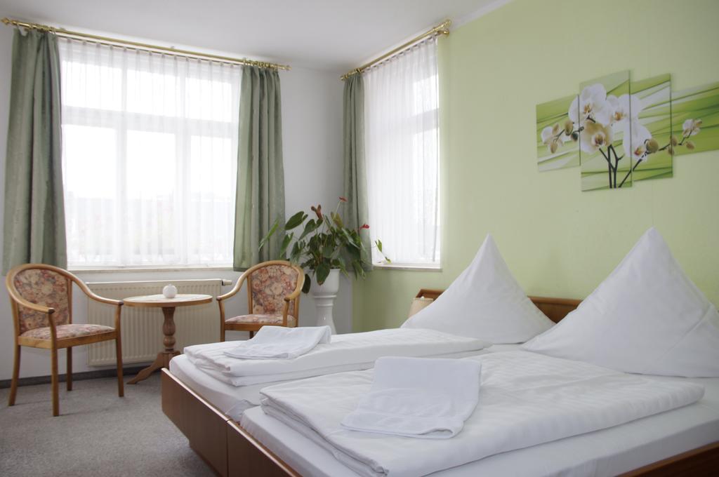 Ratskeller Thum Hotel Exterior foto